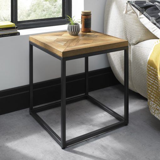 Alternative view of Delta Lamp Table