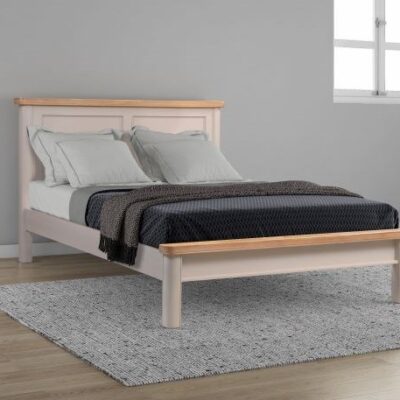 Alternative view of Devonshire 4'6 Bedframe